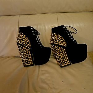Jeffrey Cambell shoes